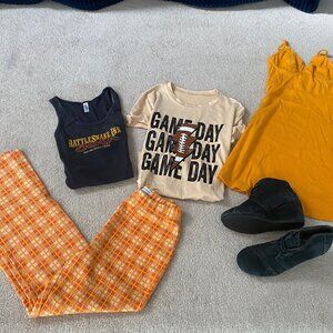 URBAN OUTFITTERS UO Women's Pant Small Knit Flare Checked Orange Soft Univ. TN +